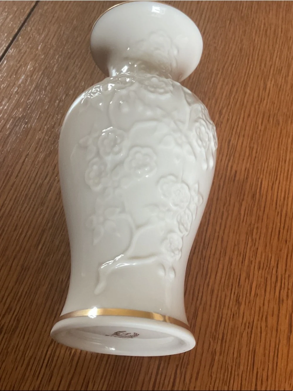 Lenox ivory vase withe gold trim.